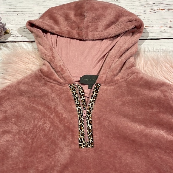 Anthropologie Sunday in Brooklyn Kelyn Pink Leopard Fleece Pullover Jacket - Picture 10 of 12